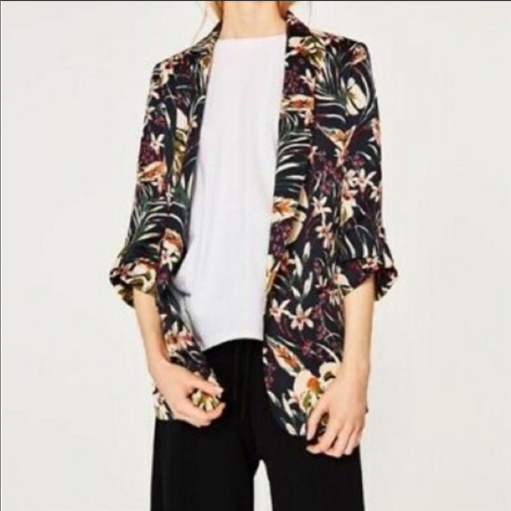 Zara floral rolled up sleeve blazer